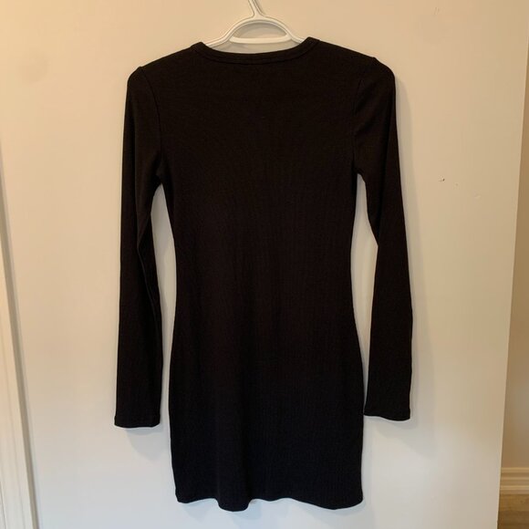 Aritzia small black short jersey dress with top buttons. - Picture 3 of 5